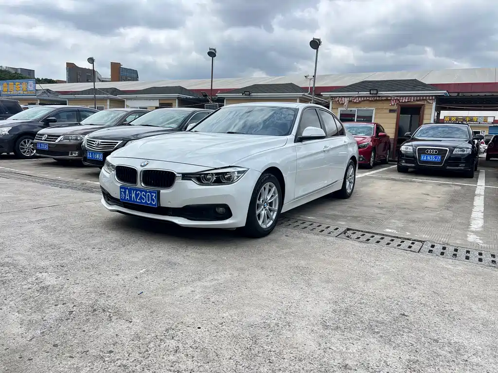 BMW 3 Series — миниатюра 3