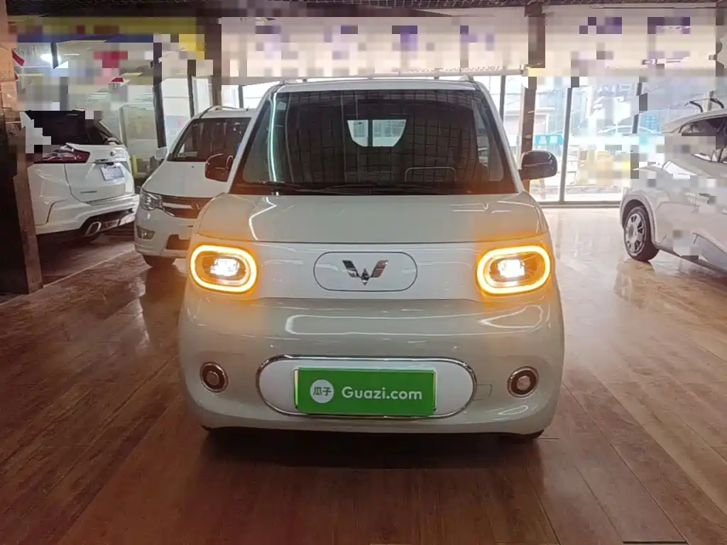 Wuling MINIEV — миниатюра 3