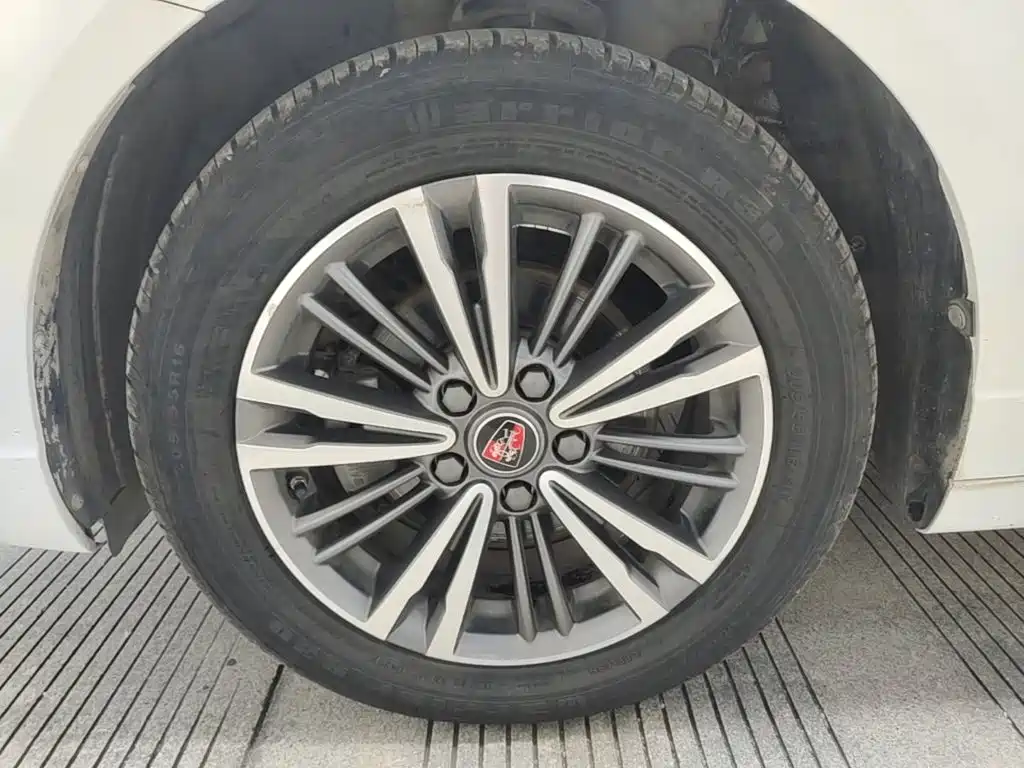 Roewe i5 — миниатюра 23