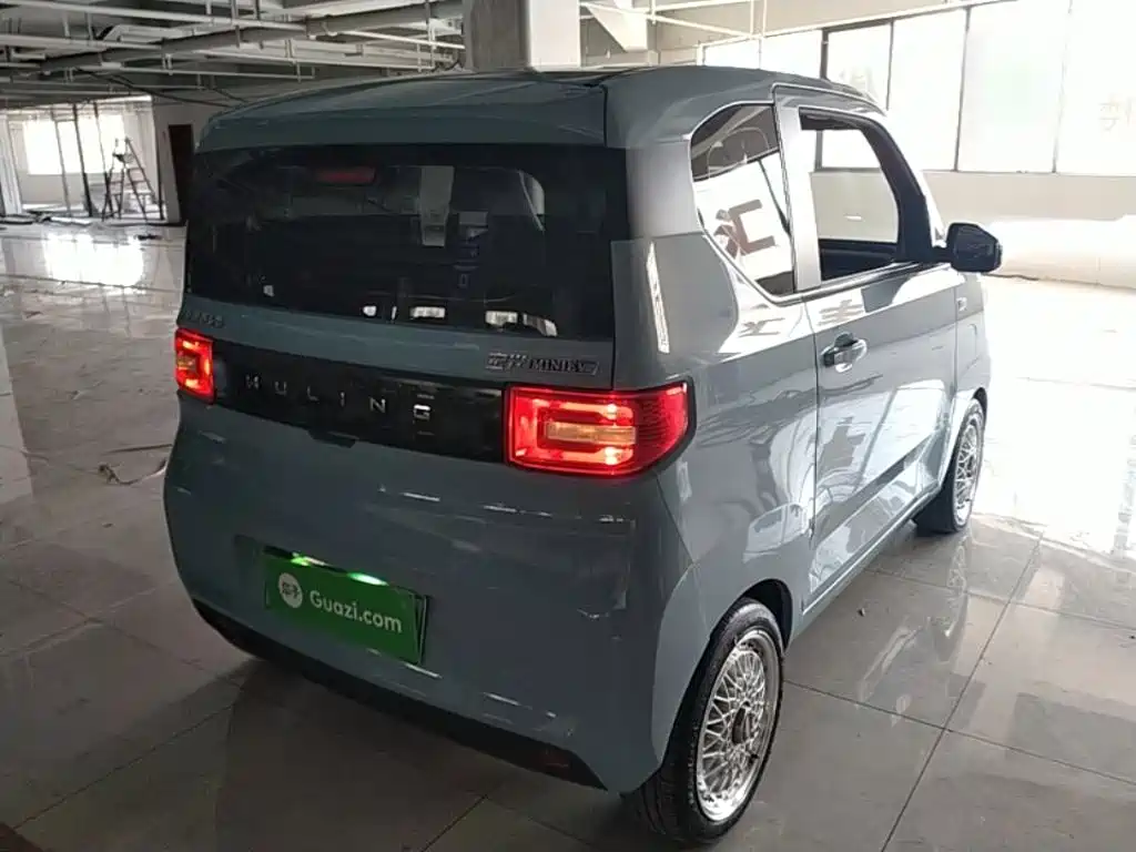 Wuling MINIEV — миниатюра 7