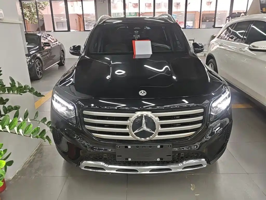 Mercedes-Benz GLB — миниатюра 3
