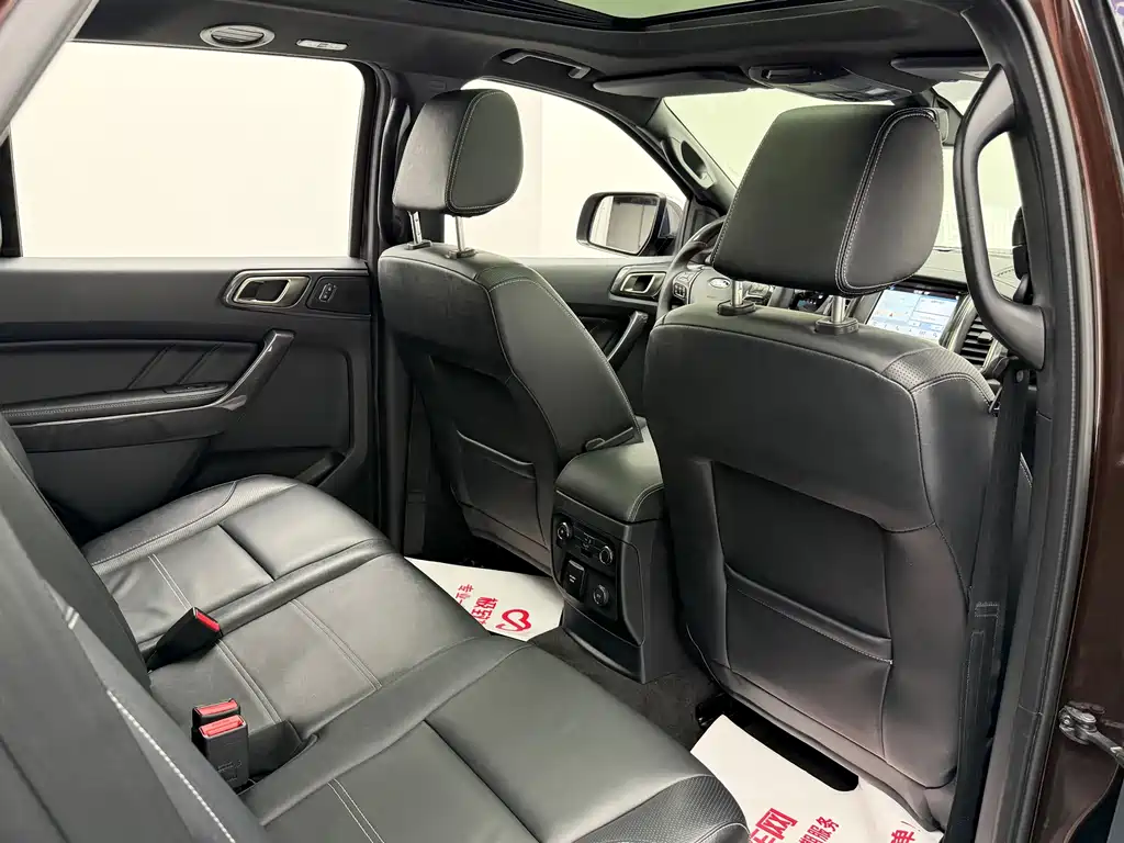Ford Everest — миниатюра 25