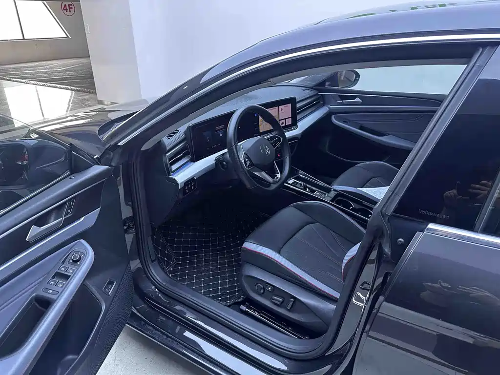 Volkswagen Lamando — миниатюра 8