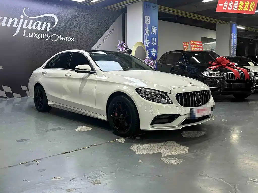 Mercedes-Benz C-Class — миниатюра 3