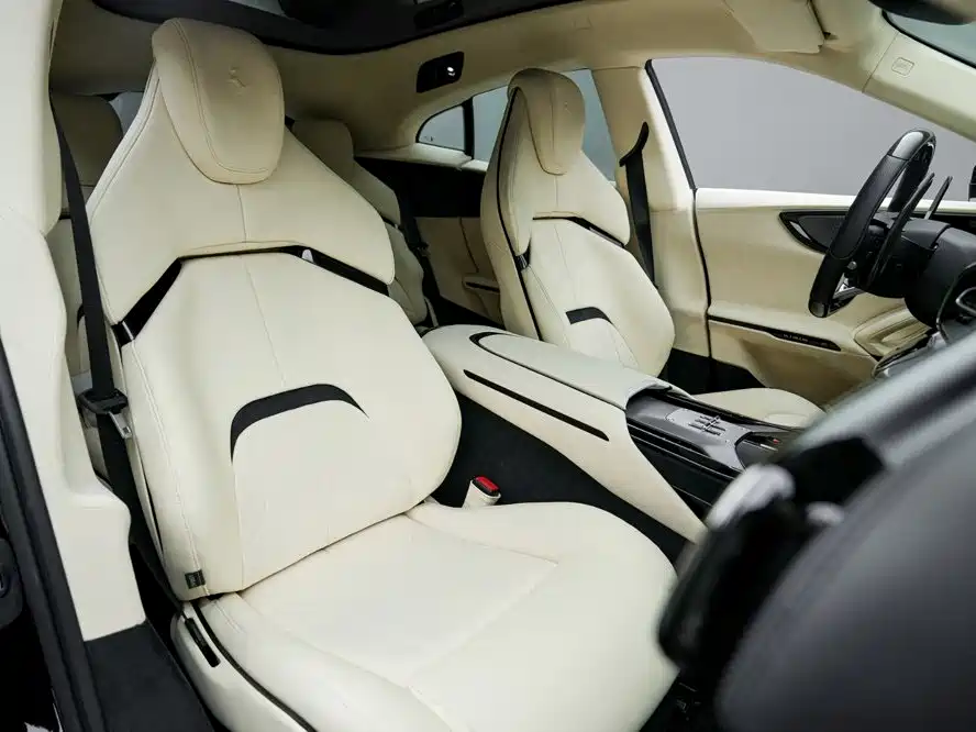 Ferrari Purosangue — миниатюра 12