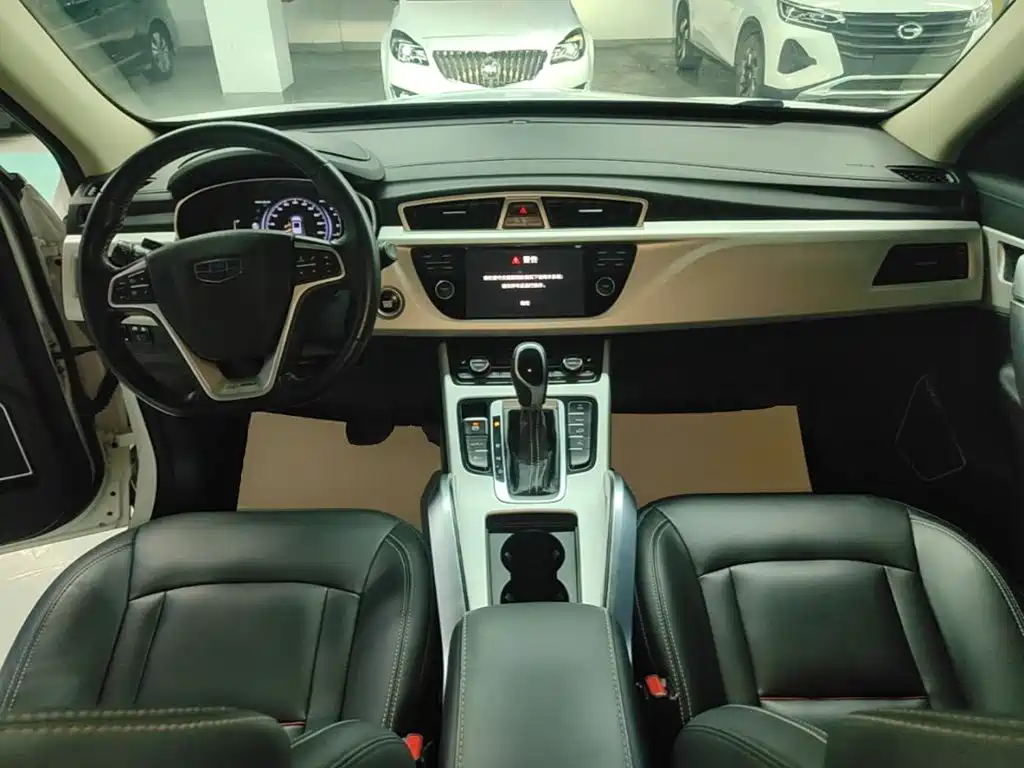 Geely Boyue — миниатюра 10
