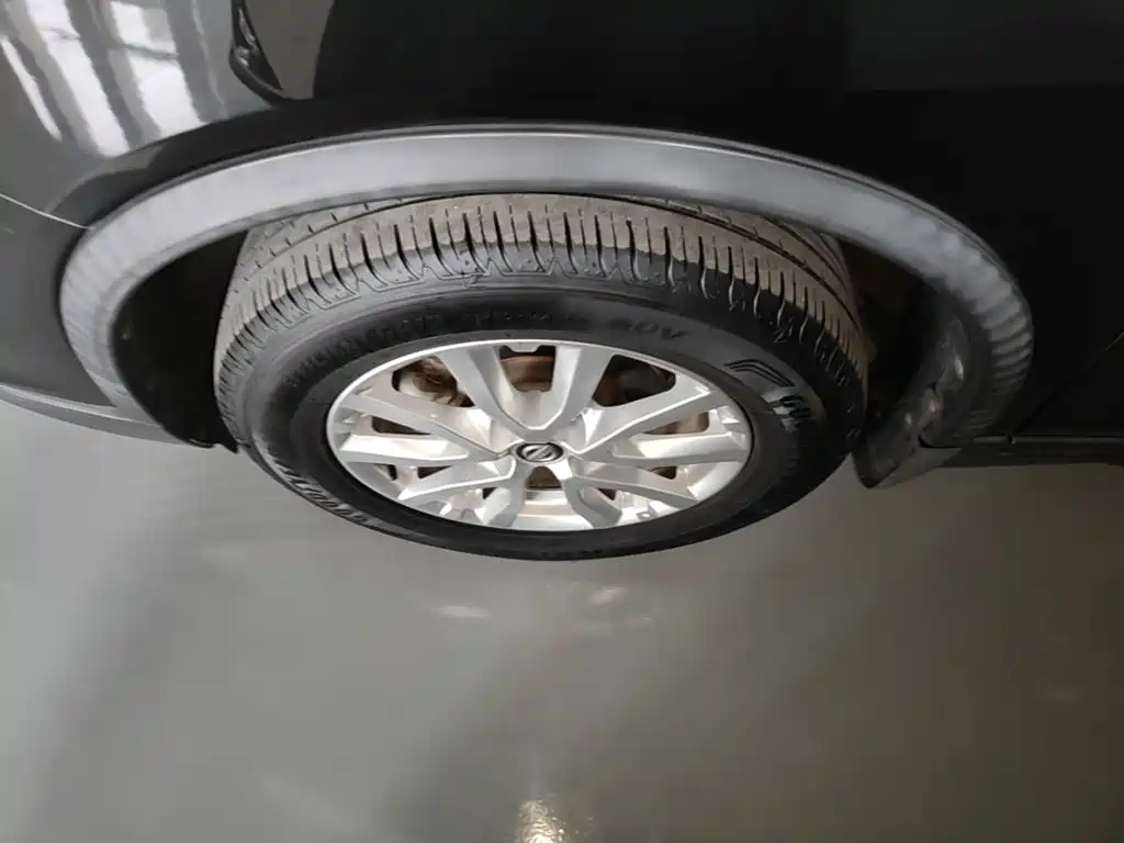 Nissan X-Trail — миниатюра 23