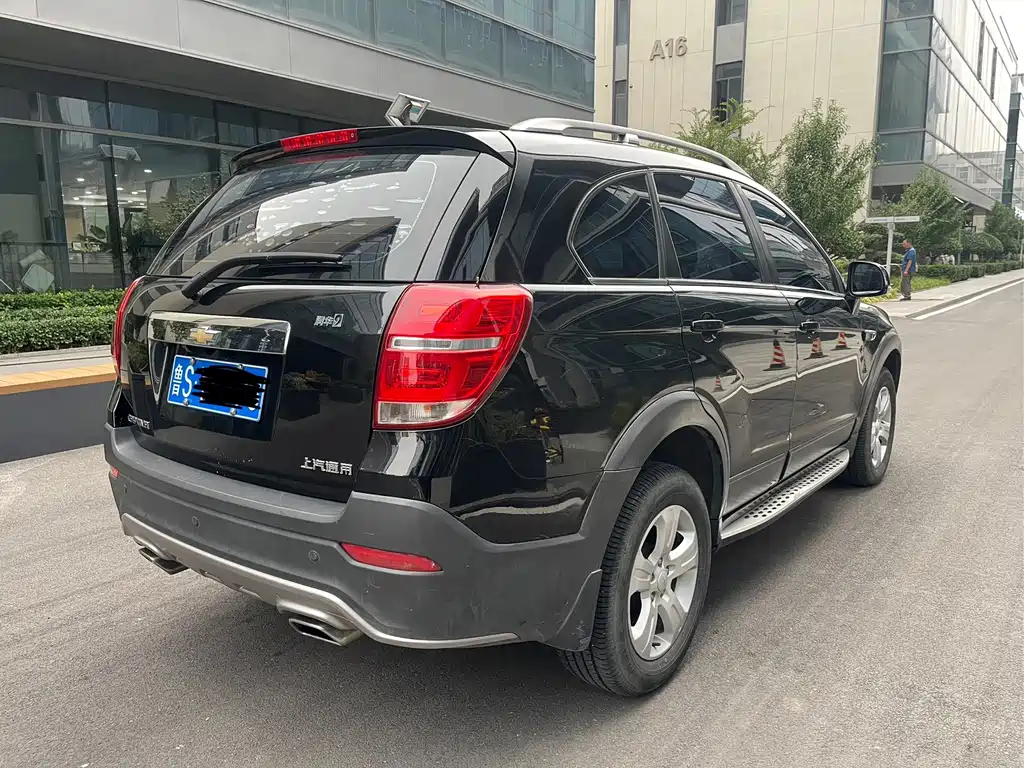 Chevrolet Captiva — миниатюра 7