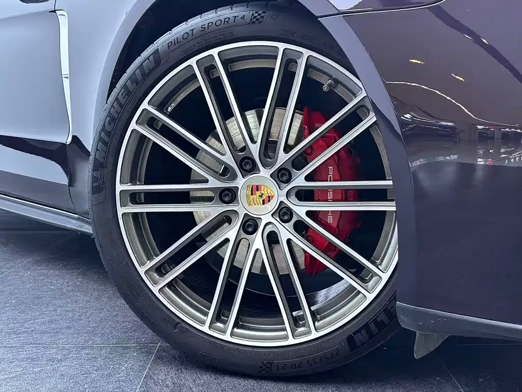 Porsche Panamera — миниатюра 29