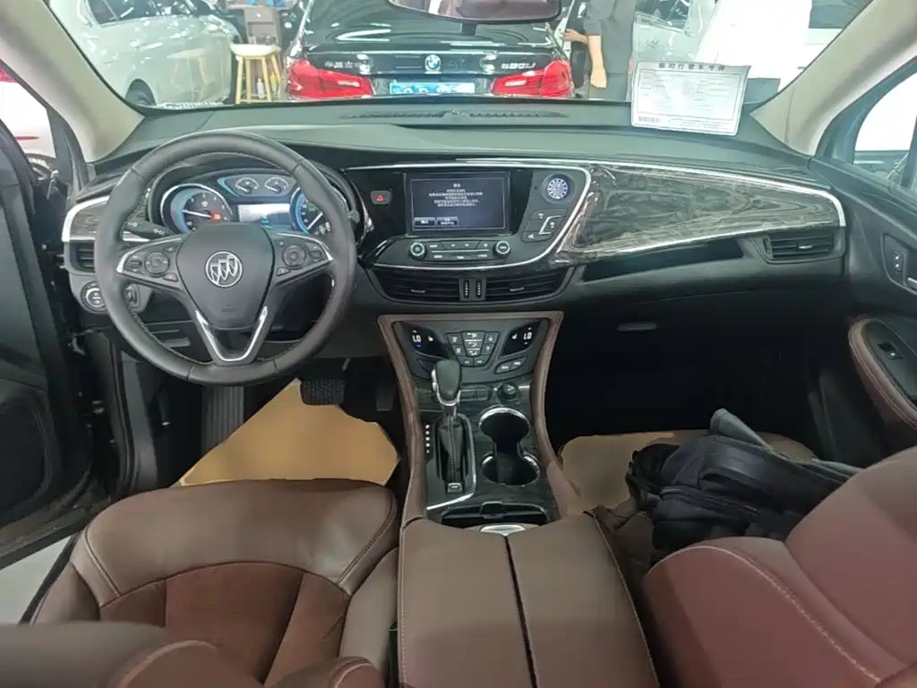 Buick Envision Plus — миниатюра 10