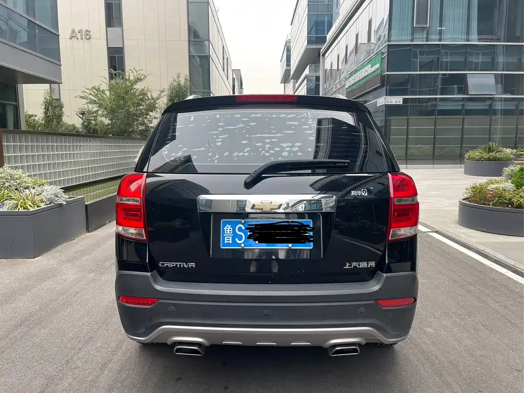 Chevrolet Captiva — миниатюра 8