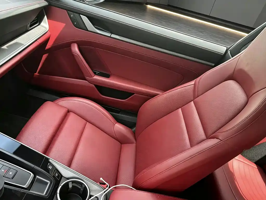 Porsche 911 2023 Carrera 3.0T
