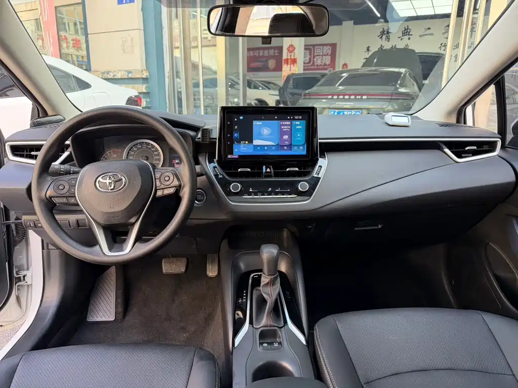 Toyota Corolla — миниатюра 9