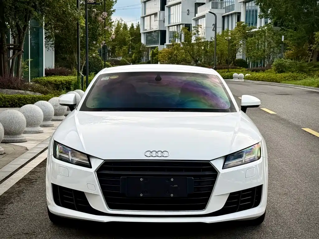 Audi TT — миниатюра 2