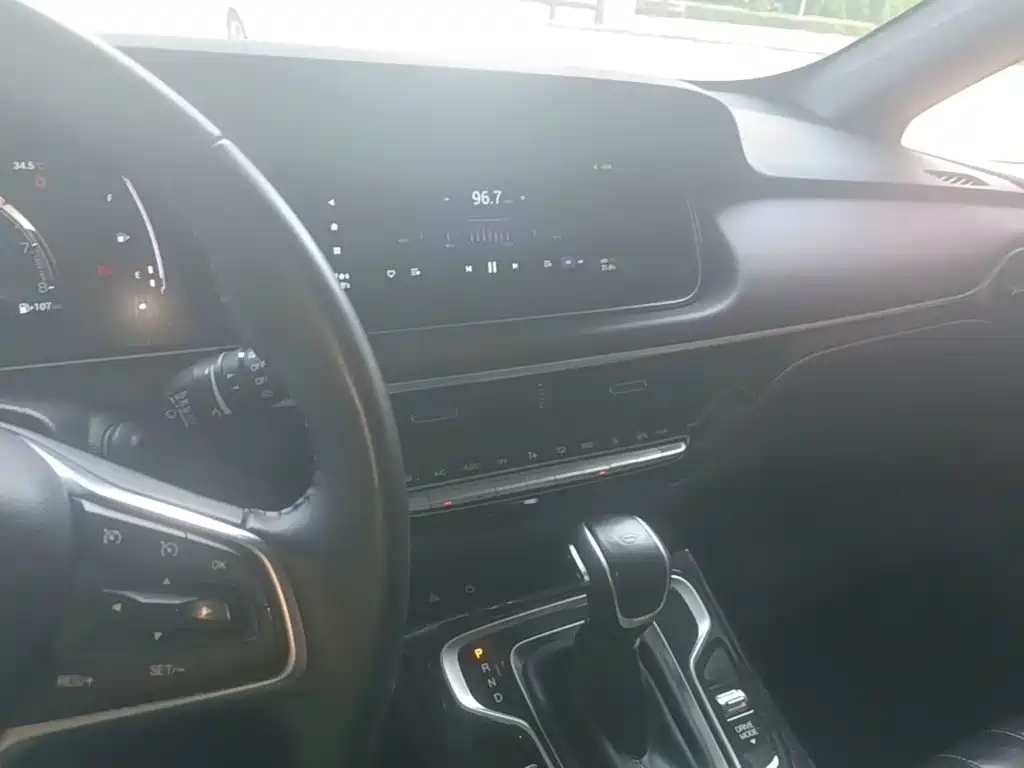 GAC Motor Trumpchi M6 — миниатюра 13
