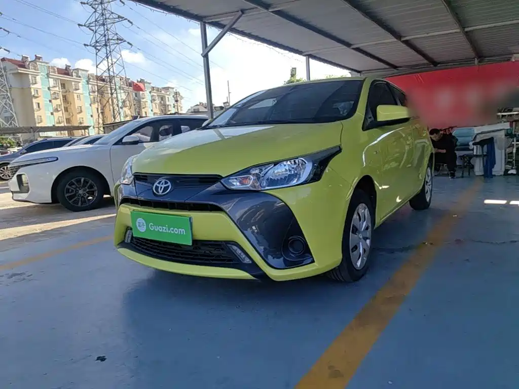 Toyota Yaris L