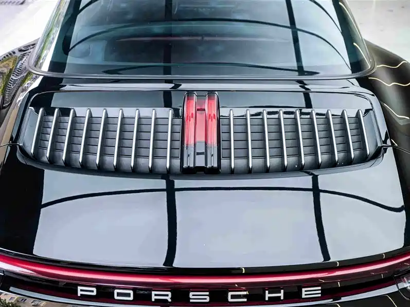 Porsche 911 — миниатюра 8