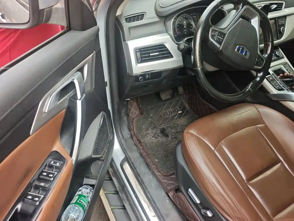 Geely Boyue — миниатюра 17