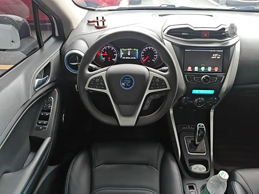 BYD Yuan EV — миниатюра 11