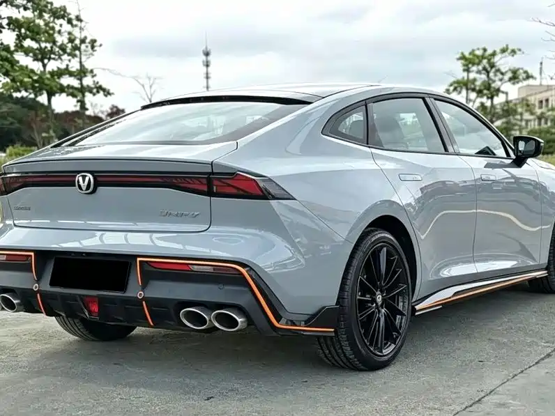 Changan UNI-V — миниатюра 6
