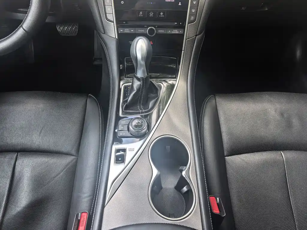 Infiniti Q50L 2.0T Delight Edition, фото 10