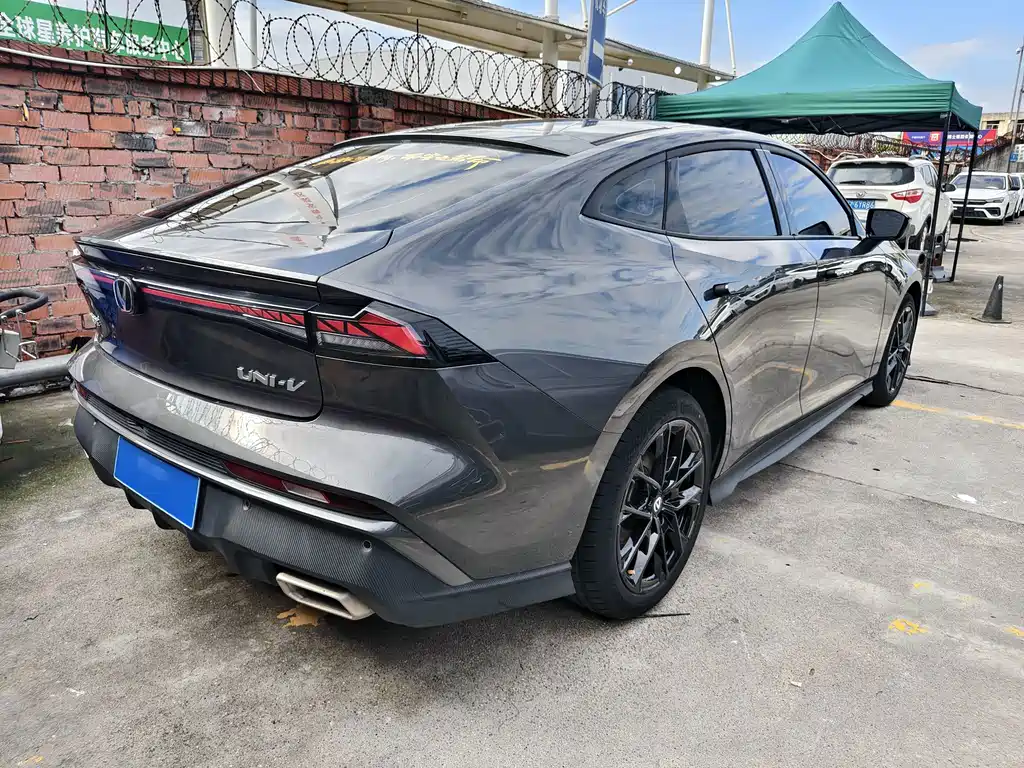 Changan UNI-V — миниатюра 14