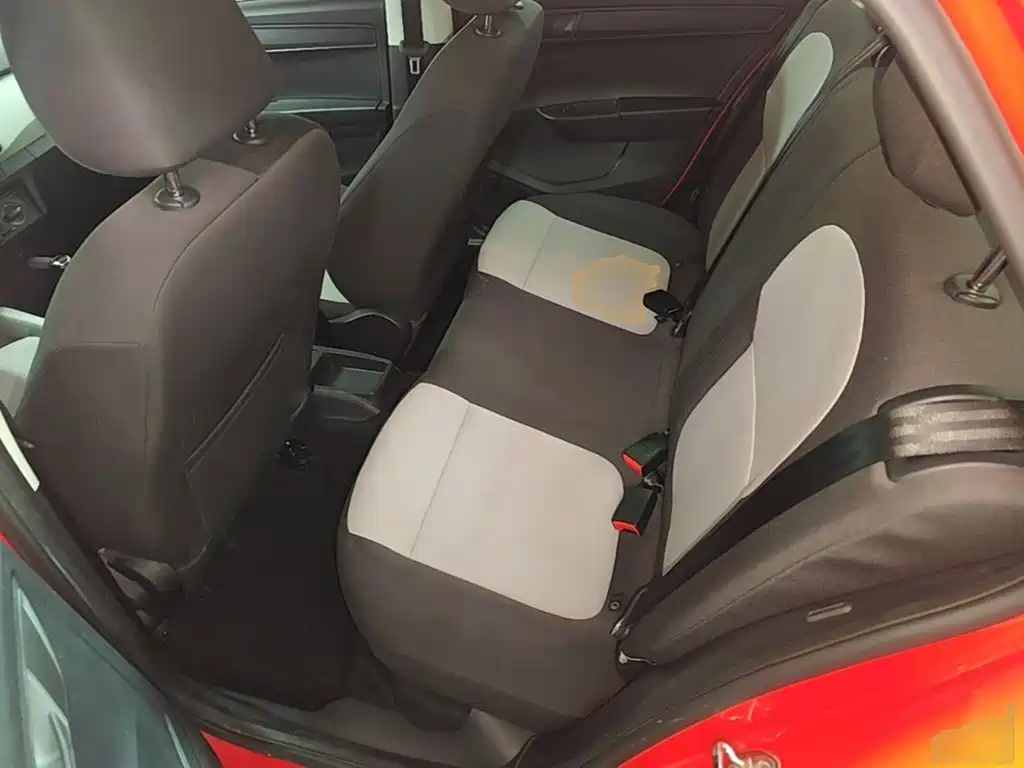 Skoda Fabia — миниатюра 17