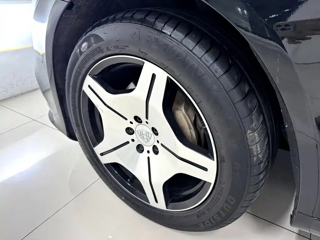 Mercedes-Benz S-Class — миниатюра 21