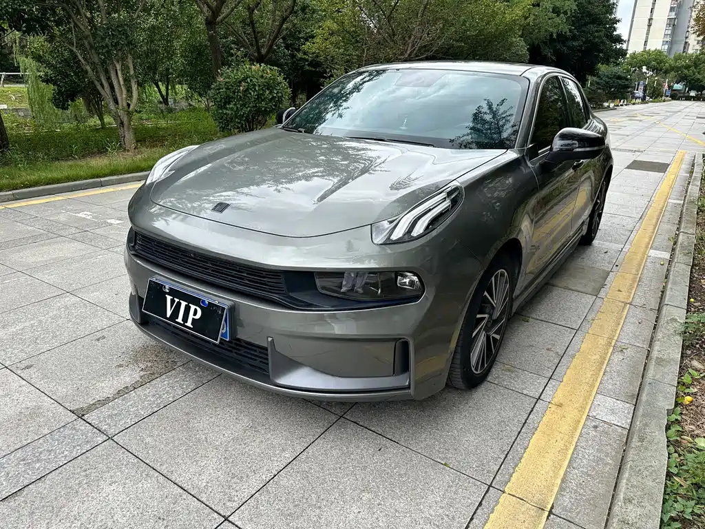 Lynk & Co 03 — миниатюра 2
