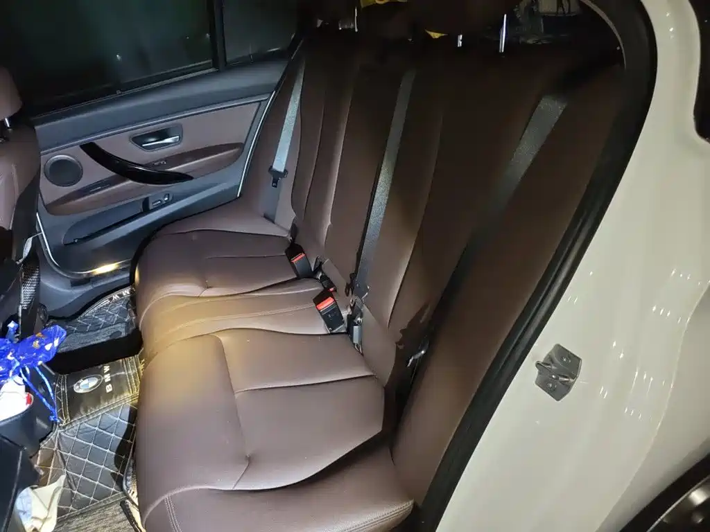 BMW 3 Series — миниатюра 18