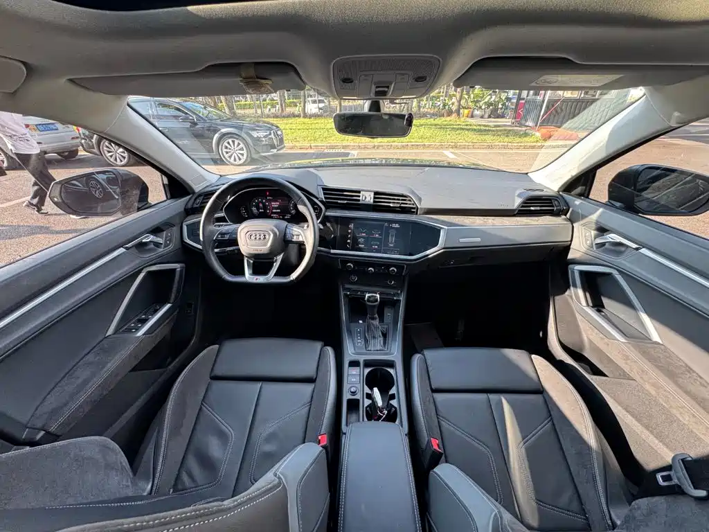 Audi Q3 Sportback — миниатюра 19