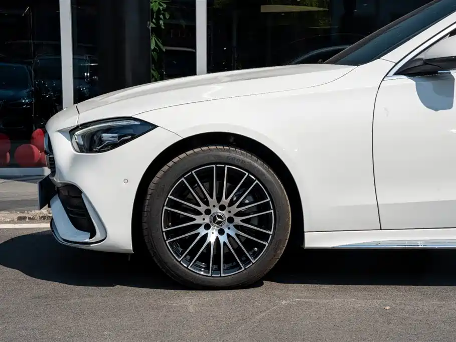 Mercedes-Benz C-Class — миниатюра 23