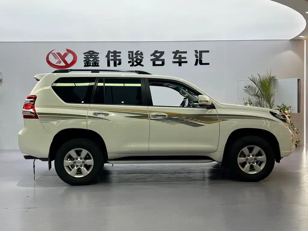 Toyota Prado — миниатюра 15