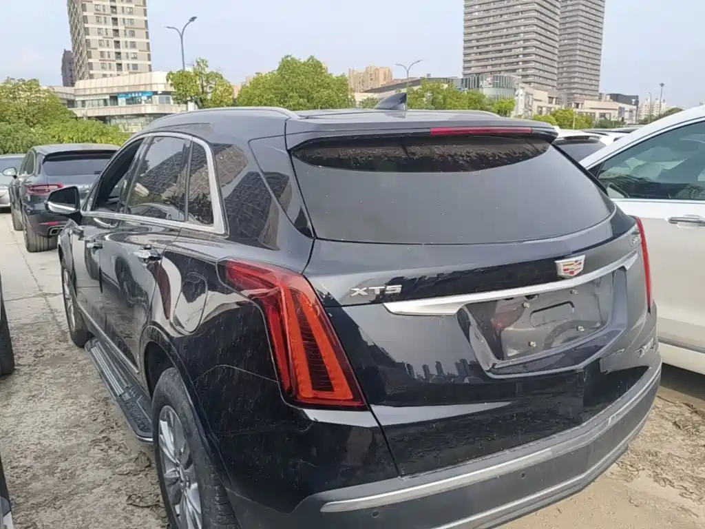 Cadillac XT5 — миниатюра 5