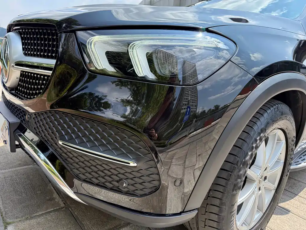 Mercedes-Benz GLE (Import) — миниатюра 13
