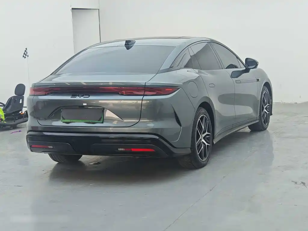 BYD Han L — миниатюра 7