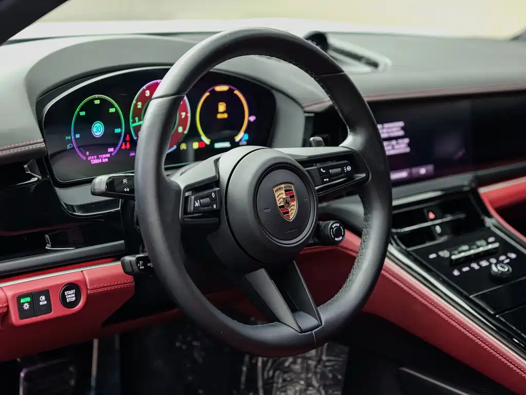 Porsche Panamera — миниатюра 5
