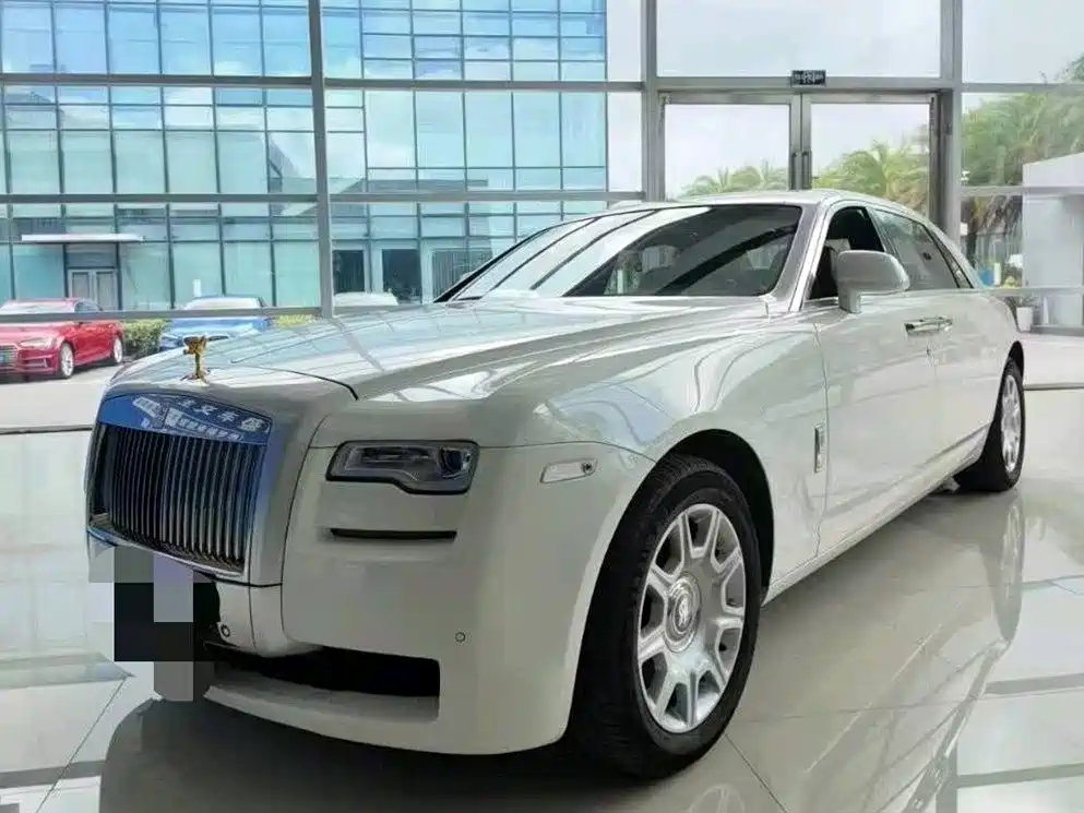 Купить Rolls-Royce Ghost