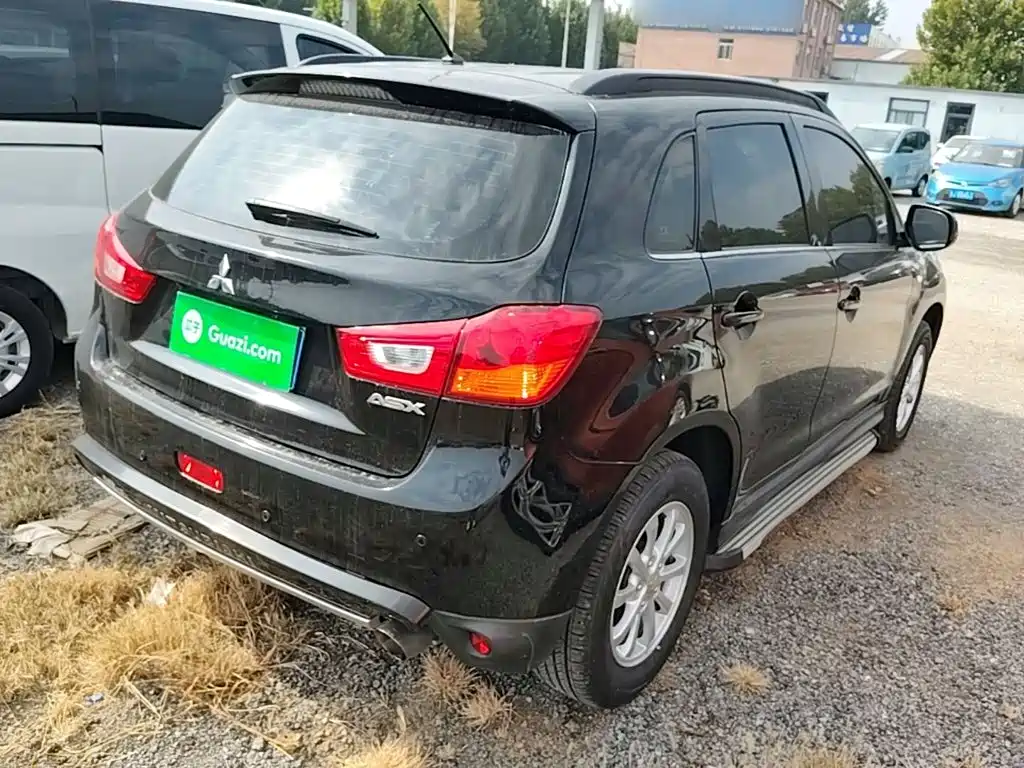 Mitsubishi ASX — миниатюра 7