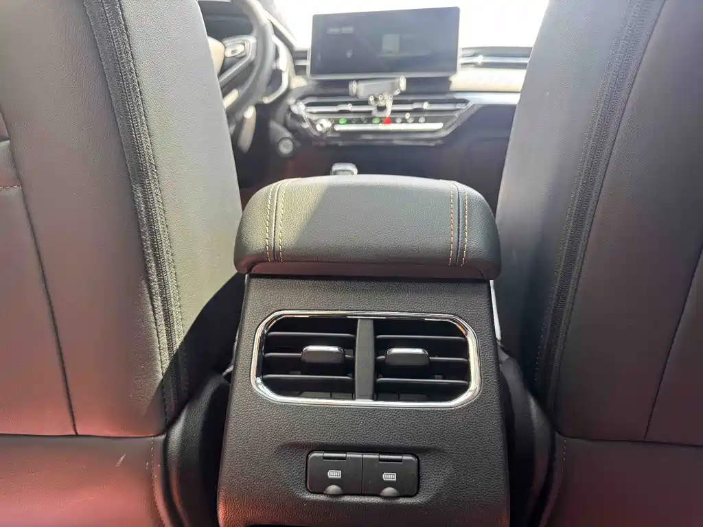 Haval Chitu — миниатюра 17