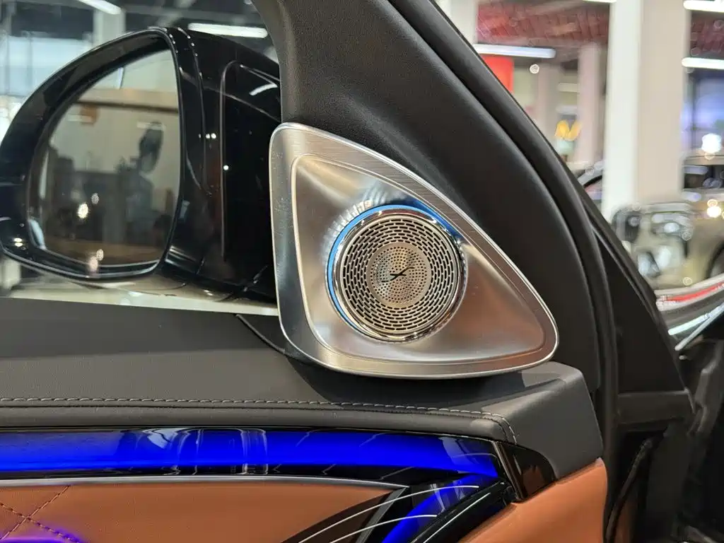 Mercedes-Benz S-Class — миниатюра 22