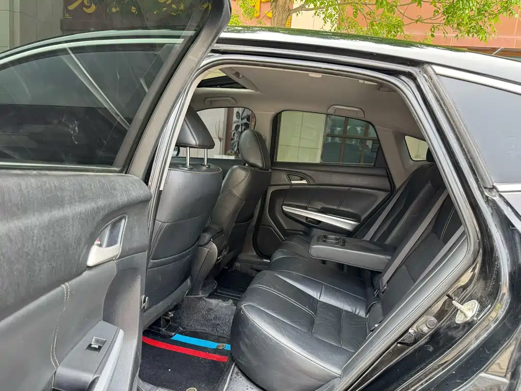 Honda Crosstour — миниатюра 7