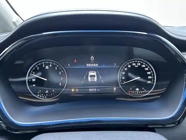 Buick GL8 — миниатюра 10