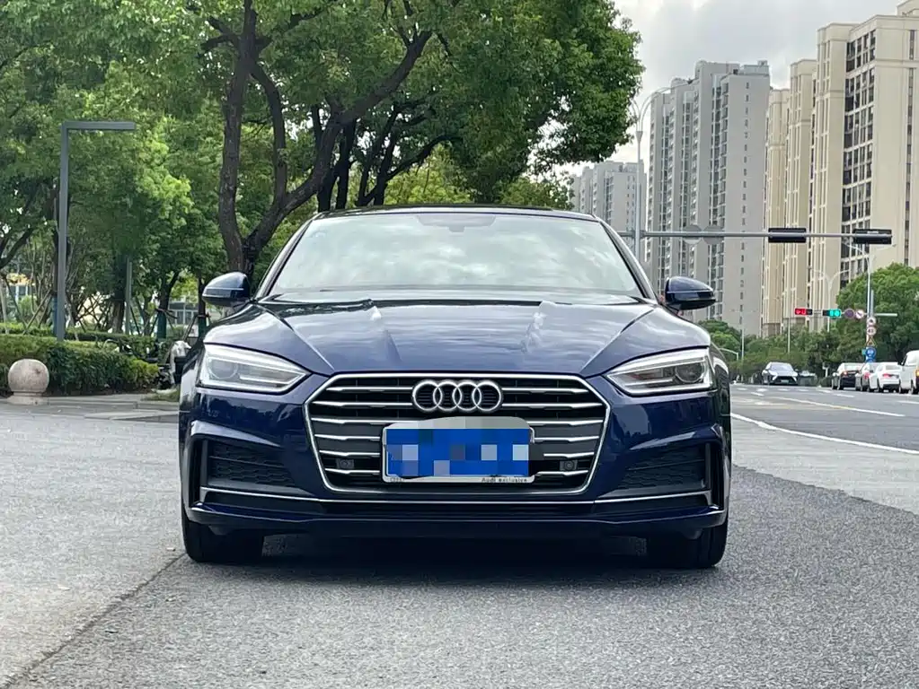 Audi A5 (Import) — миниатюра 2