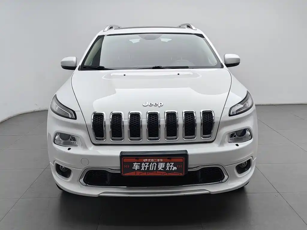 Jeep Cherokee — миниатюра 3