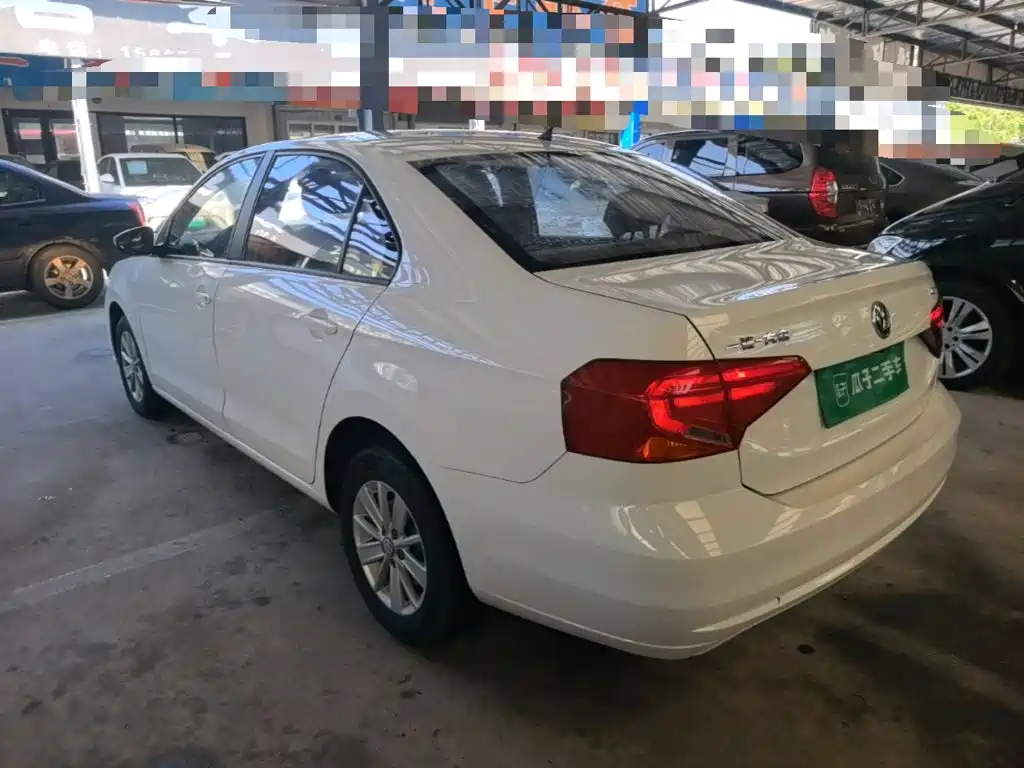 Volkswagen Jetta — миниатюра 5