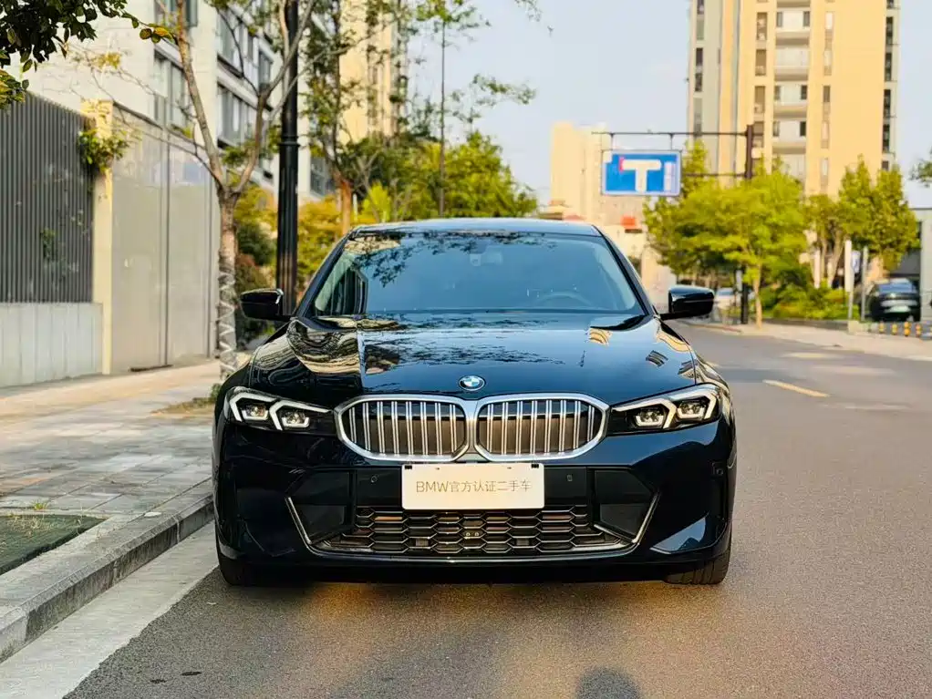 BMW 3 Series — миниатюра 4