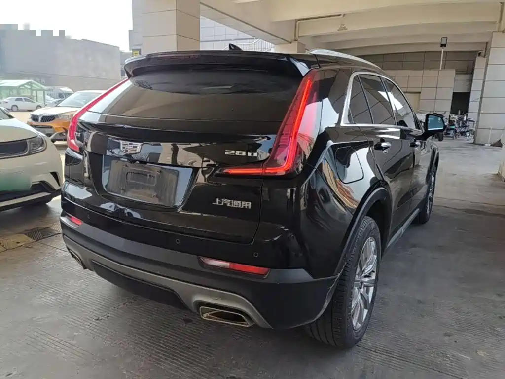 Cadillac XT4 — миниатюра 7