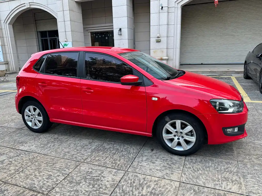 Volkswagen Polo — миниатюра 3