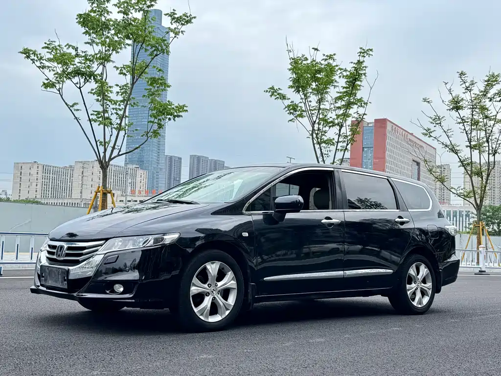 Купить Honda Odyssey